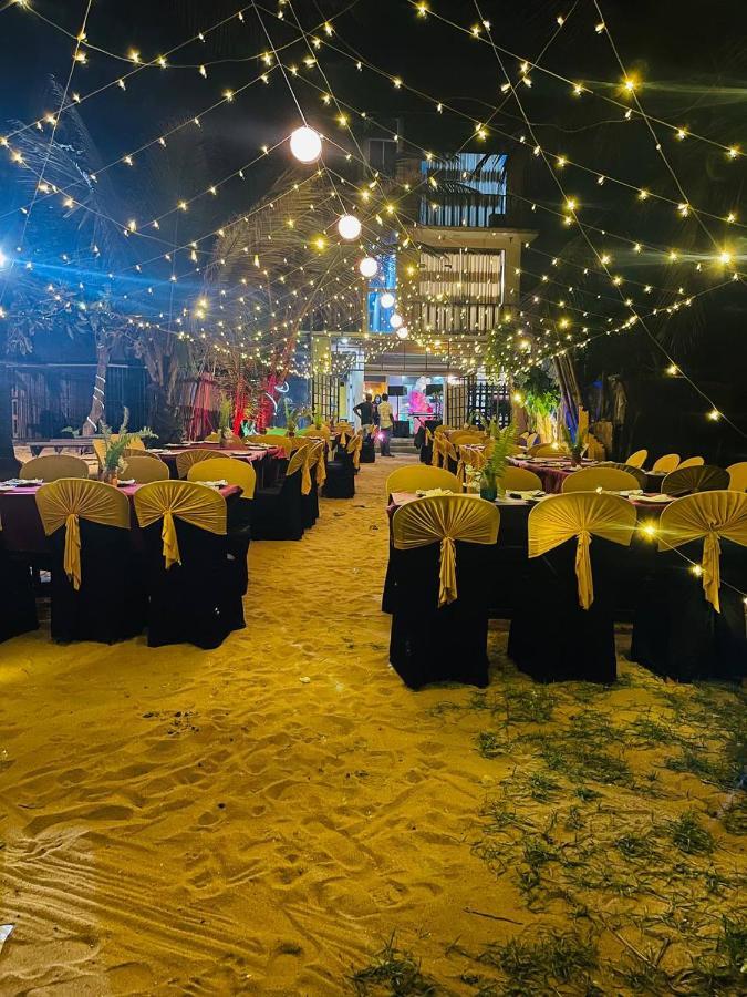 Sea Beach Resort Негомбо Екстериор снимка