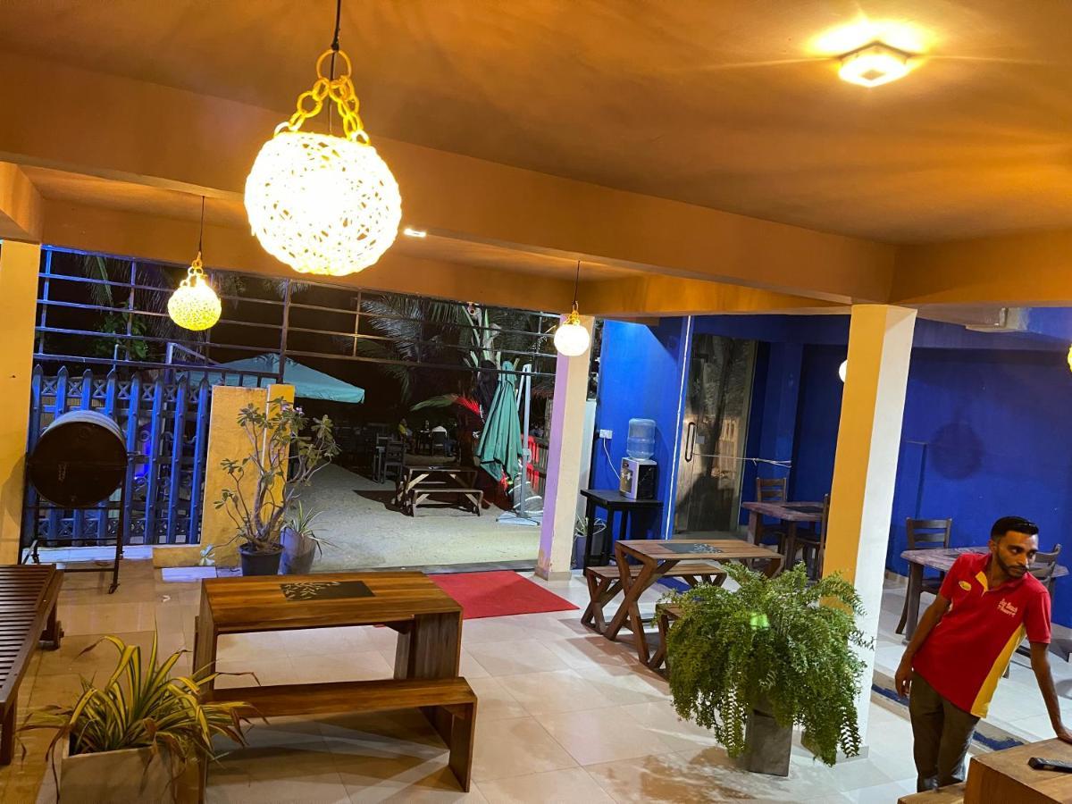 Sea Beach Resort Негомбо Екстериор снимка
